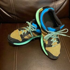 Adidas kanadia tr7
